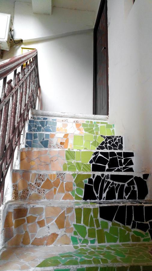 Sirma'S Unique Artsy Modern Quiet 1-Bdrm In The Heart Of Skopje Appartement Buitenkant foto