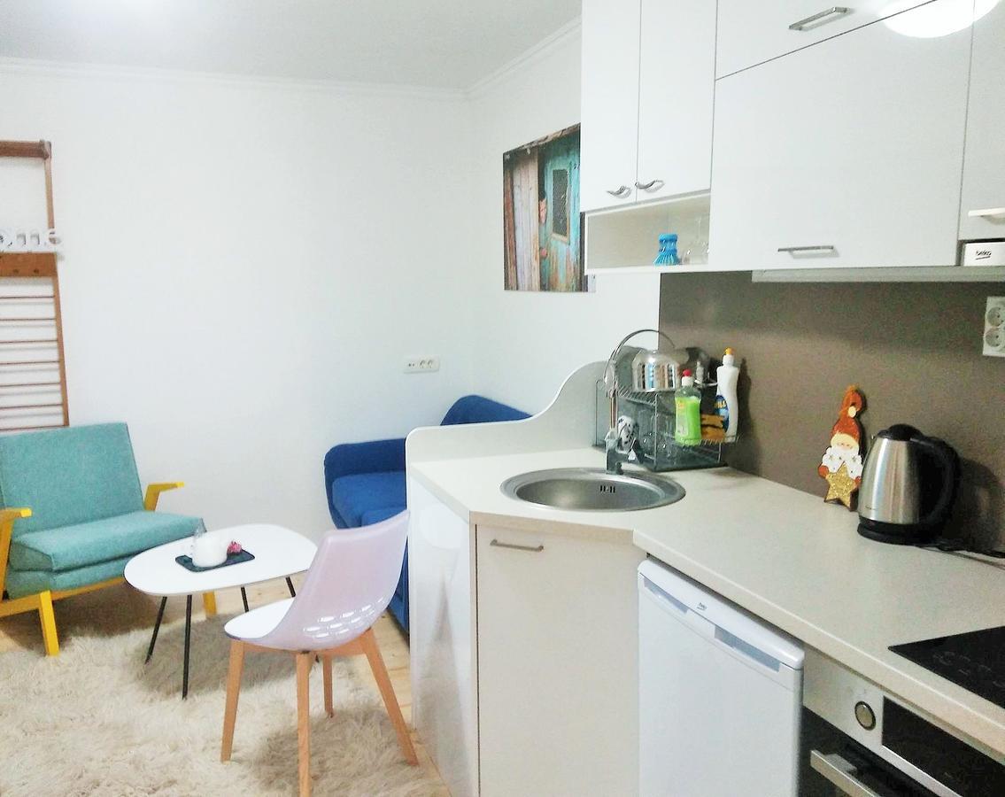 Sirma'S Unique Artsy Modern Quiet 1-Bdrm In The Heart Of Skopje Appartement Buitenkant foto